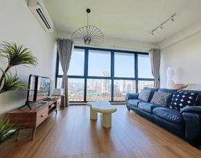 Urban Suites Georgetown Penang Affordable Family Cozy Experience with Sea & city Views